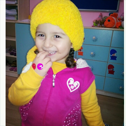 Zeynep Zeynep Photo 5