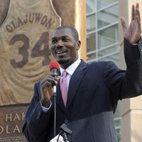 Hakeem Olajuwon Photo 3